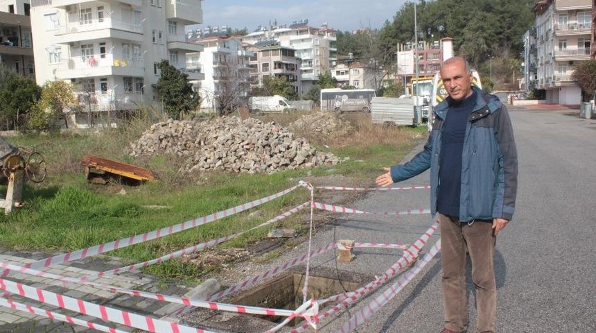 Manavgat’ta rögar kapağını çaldılar