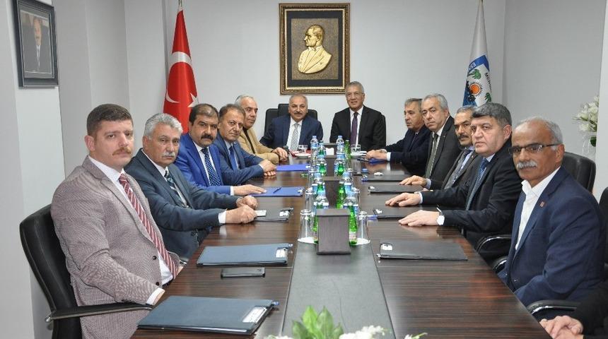 Dinçer: "Sanayi siteleri mücadelemiz sürecek"