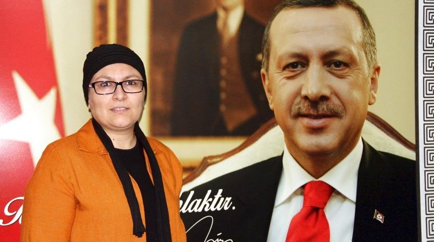 AK Parti K&uuml;tahya İl SKM&rsquo;ye bayan eli