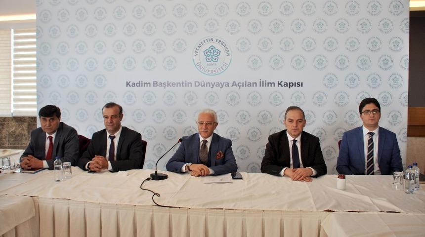 NE&Uuml; Rekt&ouml;r&uuml; Zorlu: "&Uuml;niversiteyi birlikte y&ouml;neteceğiz"