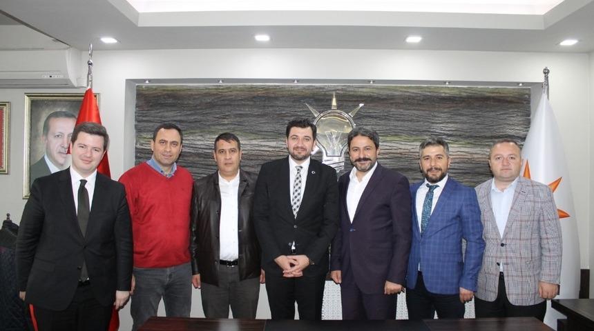 Eski Gen&ccedil;lik Kolları başkanlarından &Ccedil;izmelioğlu&rsquo;na ziyaret