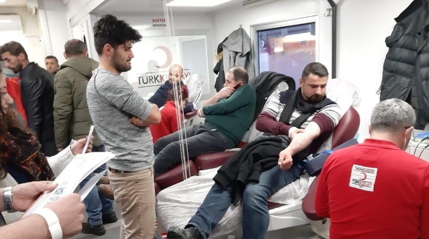 Hakkari&rsquo;de kan ve k&ouml;k h&uuml;cre bağışına yoğun ilgi