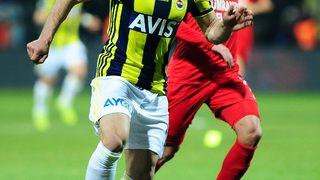 Fenerbahçe'de Şener Özbayraklı 28 kişilik kadroya Ersun Yanal'ın kararıyla yazıldı