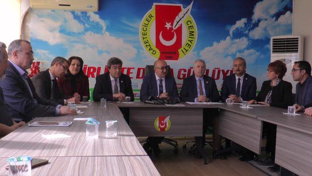 Millet İttifakı Büyükşehir Adayı Ataş: “İnsan ve parti ayrımı yapmadan hizmet vereceğiz”