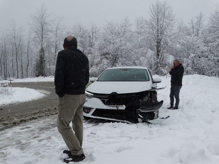 Domaniç’te kar yağışı, sis ve buzlanma G5