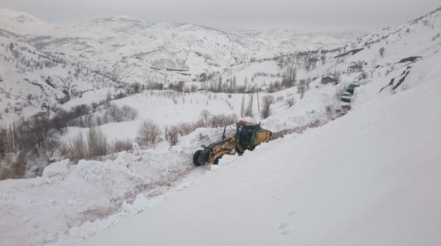 Adıyaman’da 63 köy 103 mezra yolu kapandı