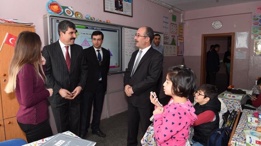 Başkan Asya&rsquo;dan s&uuml;rpriz ziyaret