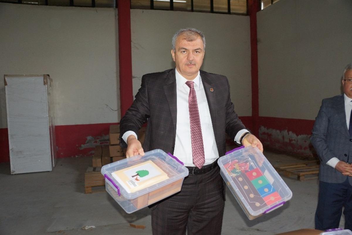Aydın&rsquo;da &ouml;zel &ccedil;ocuklar, &ouml;zel materyallerle mutlu olacak