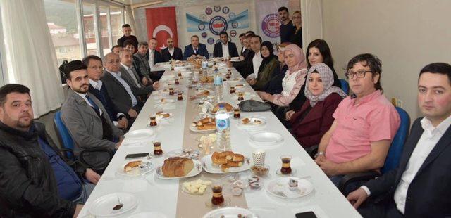 Manisa Memur-Sen’den Cumhur İttifakı’na destek