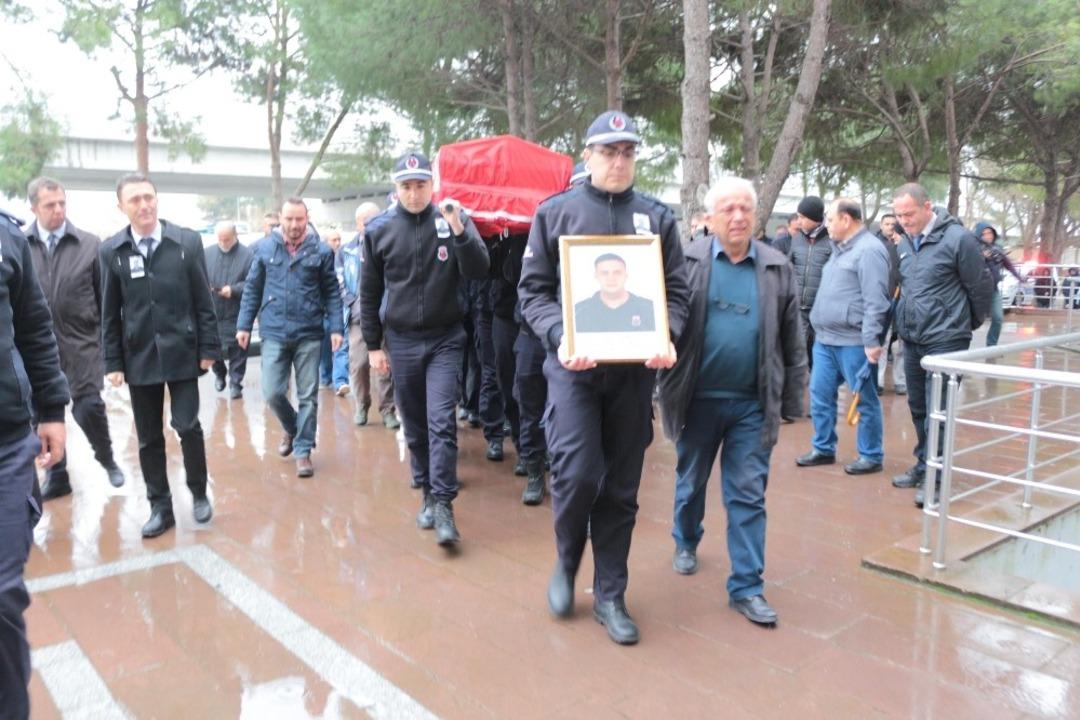 Gazdan zehirlenerek hayatını kaybeden Fikret Savaş son yolculuğuna uğurlandı