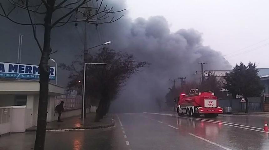 Organize Sanayi B&ouml;lgesi&rsquo;nde korkutan yangın