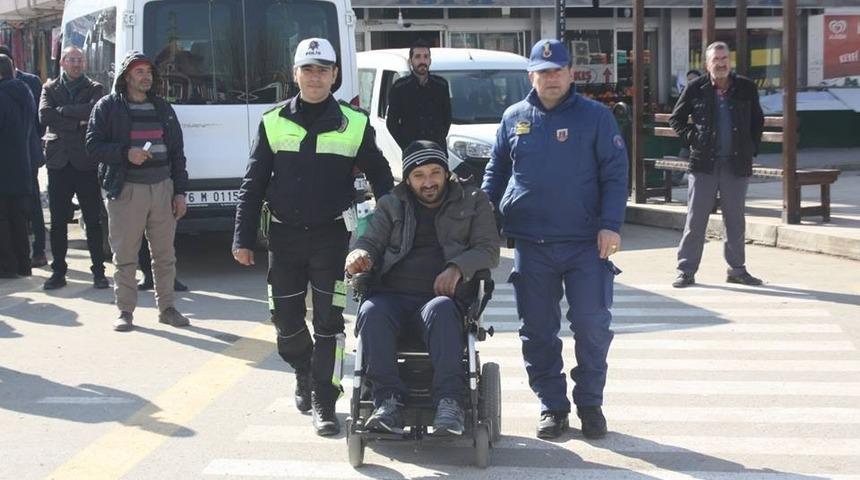 Tuzluca&rsquo;da "&Ouml;ncelik Hayatın, &Ouml;ncelik Yayanın&rdquo; etkinliği d&uuml;zenlendi