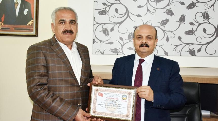 Kahta kooperatifine teşekkür belgesi