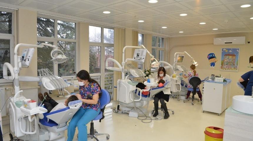 Uşak Diş Hekimliği Fakültesi ADEE üyeliğine kabul edildi