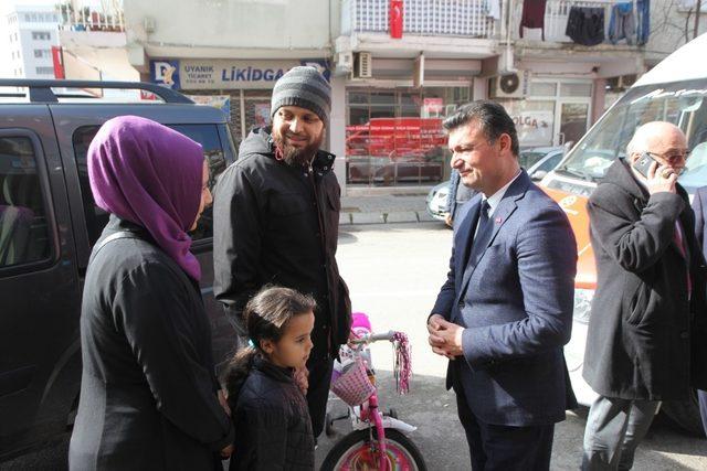 Ümmet Akın ziyaretlerini Meşrutiyet Mahallesinde sürdürdü