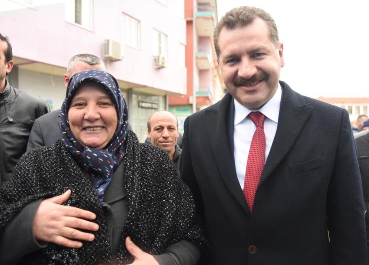 Başkan Yılmaz, "Ekonomiyi canlandıracak, Balıkesir&rsquo;e değer katacağız"