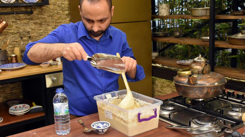 Atatürk'e ikram edilen ekmeği 100 yıl sonra yeniden üretti