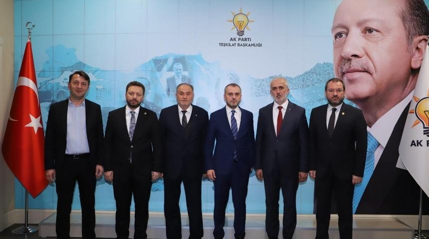 AK Parti&rsquo;de G&ouml;lyaka ve Kaynaşlı il&ccedil;e başkanları atandı