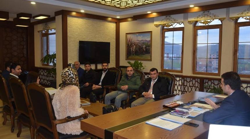 Şehit yakınlarından Kozluk Kaymakamı Bilici&rsquo;ye ziyaret