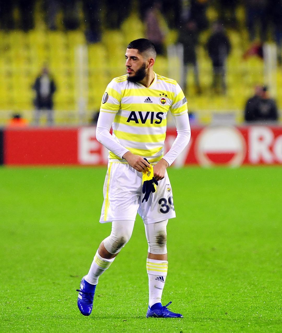 Yassine Benzia'nın &Ccedil;in ya da ABD'ye transfer olması g&uuml;ndemde