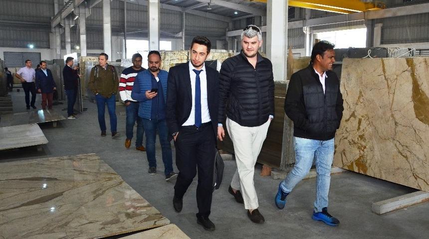 Doğaltaş ihracat&ccedil;ıları Hindistan&rsquo;dan ihracat bağlantılarıyla d&ouml;nd&uuml;