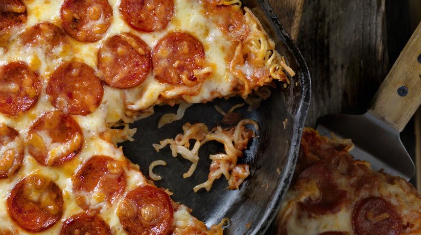 Sadece döküm tavada pişirmeniz gereken 5 yiyecek