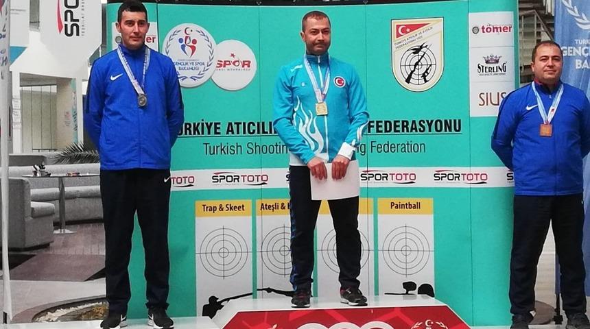 Diyarbakırlı atıcılardan madalya ve kupa