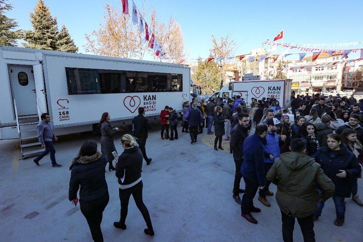 Yenimahalle’de bir günde 100 ünite kan ve 30 kök hücre bağışı G3