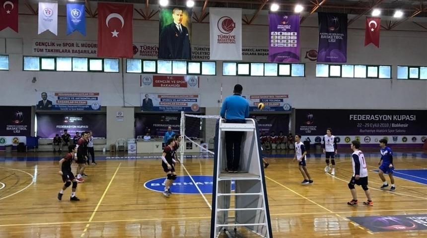 Voleybolda il temsilcisi yine Burhaniye’den