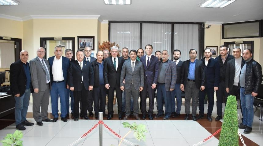 Başkan &Ccedil;elik: "Her kesimin oyuna talibiz"