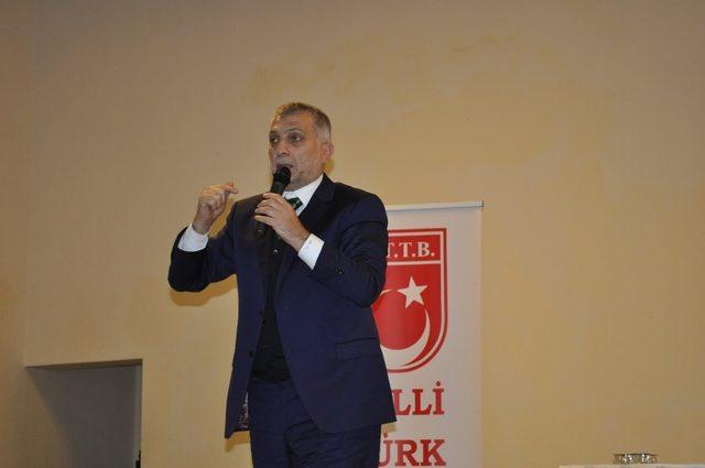 Metin Külünk Siverek’te konferans verdi