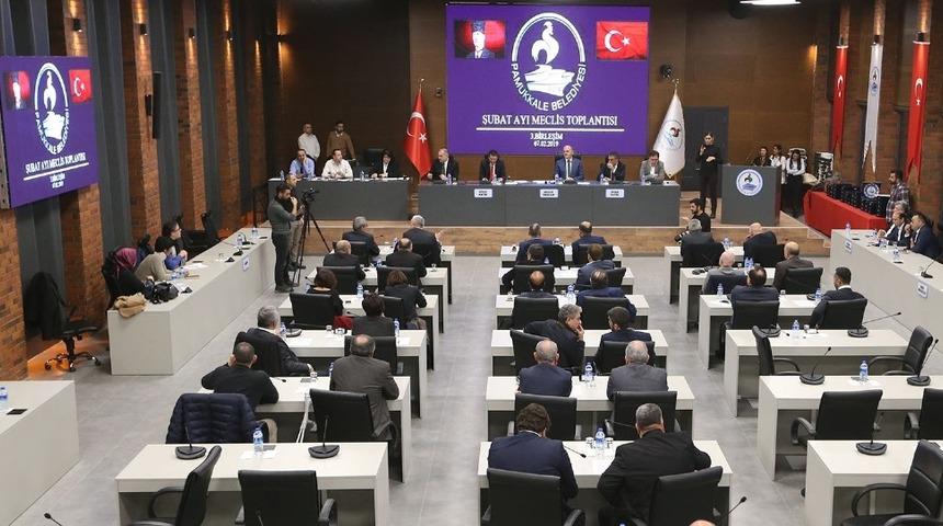 Başkan G&uuml;rlesin: &ldquo;Hi&ccedil;bir zaman trib&uuml;nlere oynamadık&rdquo;