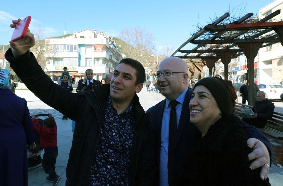 Başkan G&uuml;m&uuml;ş se&ccedil;im startını verdi