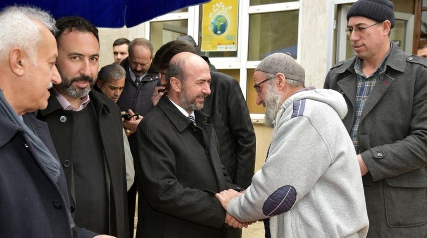 Başkan Pekyatırmacı: &ldquo;Sel&ccedil;uklu&rsquo;da g&ouml;n&uuml;l belediyeciliği yapıyoruz&rdquo;