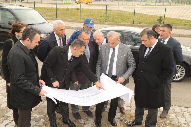 Ünye’de trafiği rahatlatacak yolda çalışmalar devam ediyor 1