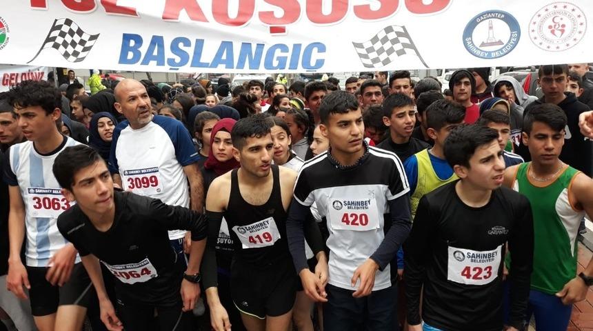 Şahinbey&rsquo;de 98. yıl coşkusu