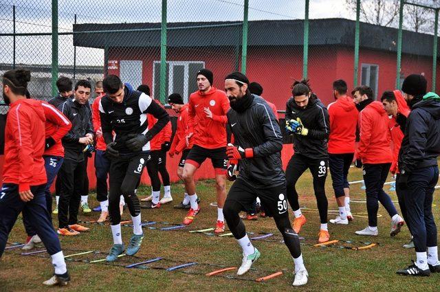 Karaköprü Belediyespor’ da hedef galibiyet