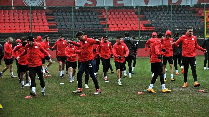Karak&ouml;pr&uuml; Belediyespor&rsquo; da hedef galibiyet
