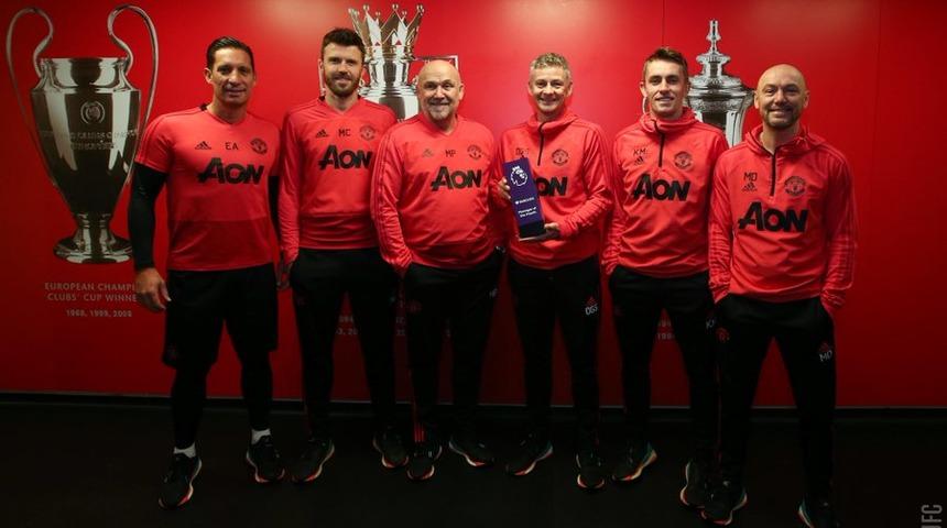 Ole Gunnar Solskjaer, Premier Lig'de ayın teknik direktörü oldu