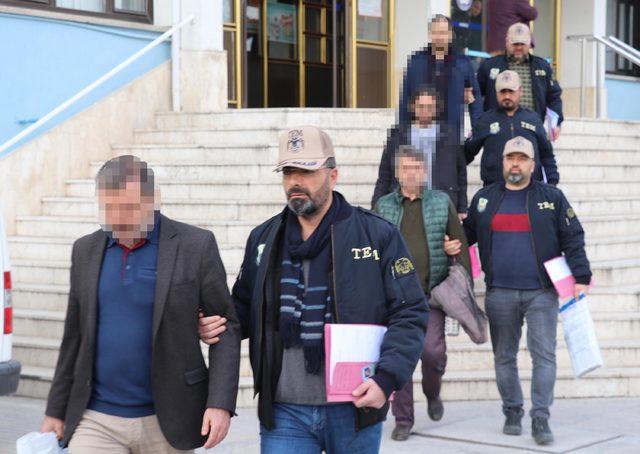 Denizli de FET&Ouml; n&uuml;n gaybubet evlerine operasyon: 9 g&ouml;zaltı 2