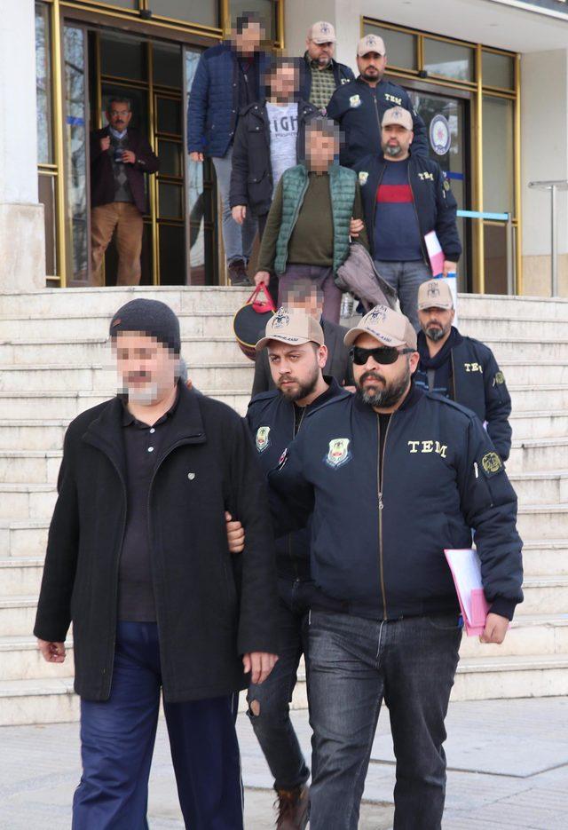 Denizli de FET&Ouml; n&uuml;n gaybubet evlerine operasyon: 9 g&ouml;zaltı 3