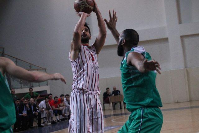 T&uuml;rkiye Basketbol Ligi:  Semt77 Yalova Belediyespor: 65 - Ankara DSİ: 74 1