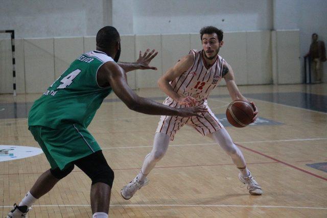 T&uuml;rkiye Basketbol Ligi:  Semt77 Yalova Belediyespor: 65 - Ankara DSİ: 74 2