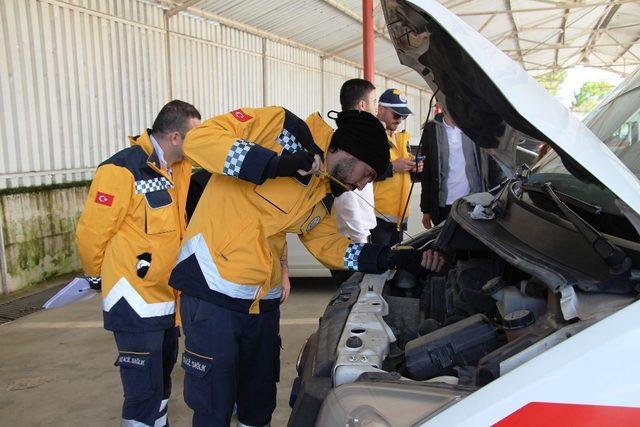 Acil personeline ambulans sürüş eğitimi verildi