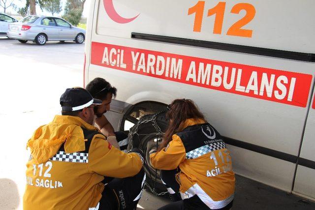 Acil personeline ambulans sürüş eğitimi verildi