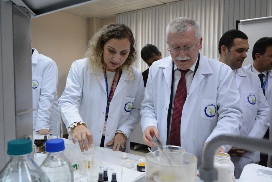 &Uuml;niversiteler; eğitim, araştırma ve kalkınma alanında katkı sağlayacak