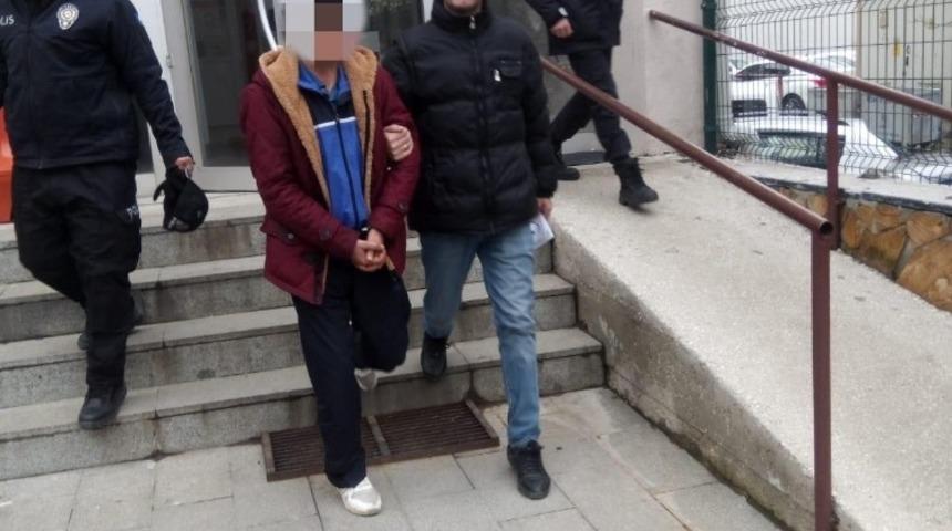 Aranan ş&uuml;pheli denetimlerde yakalandı