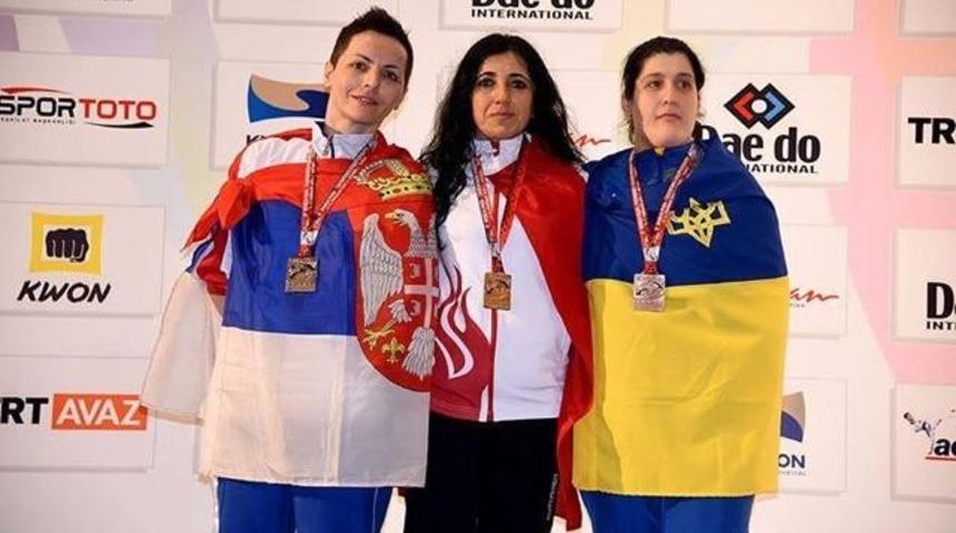 Karatay, yeniden dünya şampiyonu