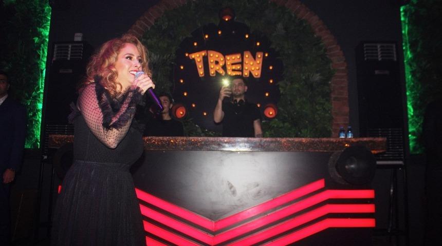 Diyarbakır&rsquo;da Niran &Uuml;nsal r&uuml;zgarı esti