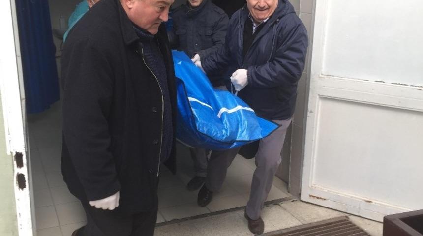 Kayıp olan Afgan uyruklu kadının par&ccedil;alanmış cesedi torbalar i&ccedil;inde g&ouml;m&uuml;l&uuml; olarak bulundu.